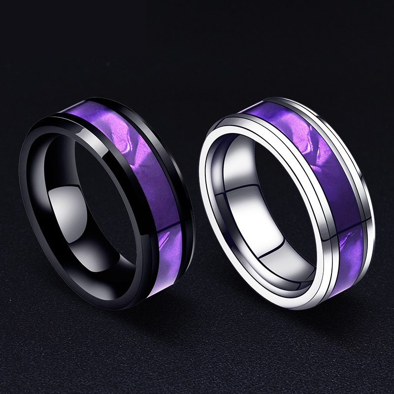 Кольцо с фиолетовой полоской